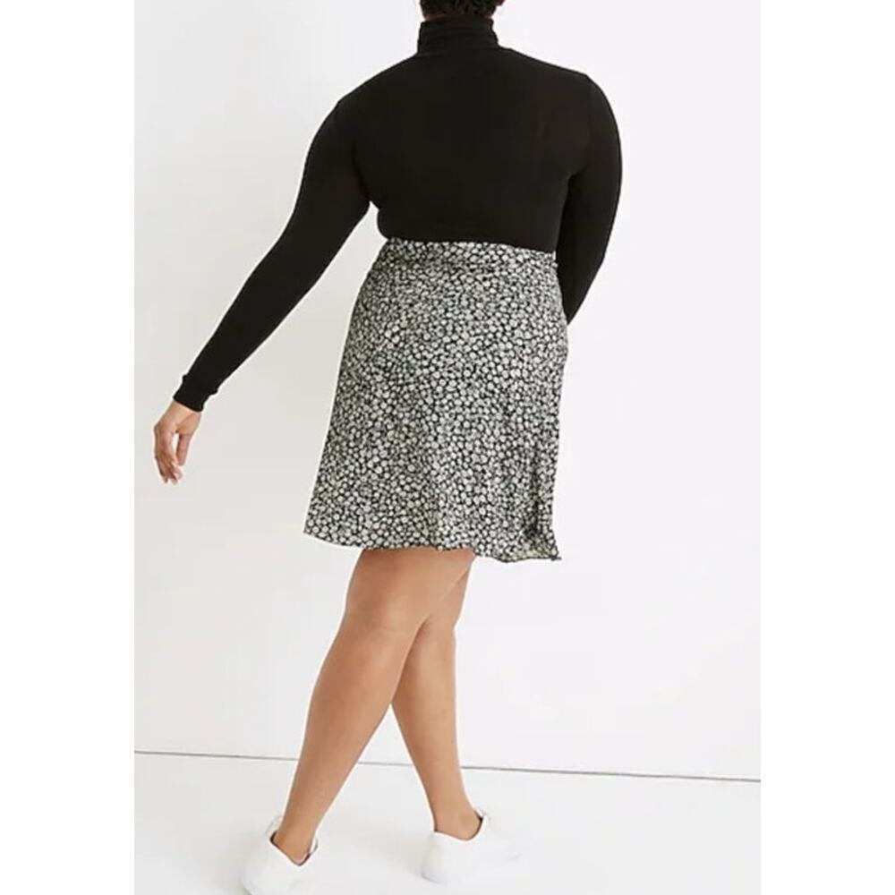 NWT Madewell Turtleneck Bodysuit Size 3X Capsule Wardrobe Staple Piece Fall - Picture 2 of 14